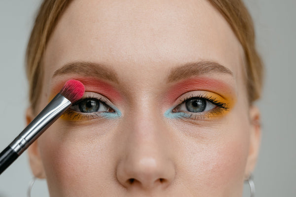 Sweatproof Makeup: 5 Best Beauty Tips