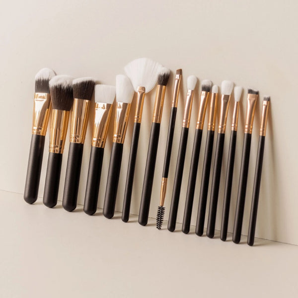 VANI-T Makeup Brush Set - Beauty Affairs2